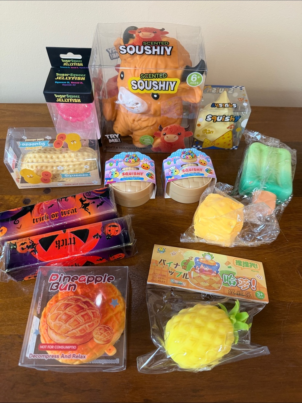 Squishy bundle - Picture 1 of 9